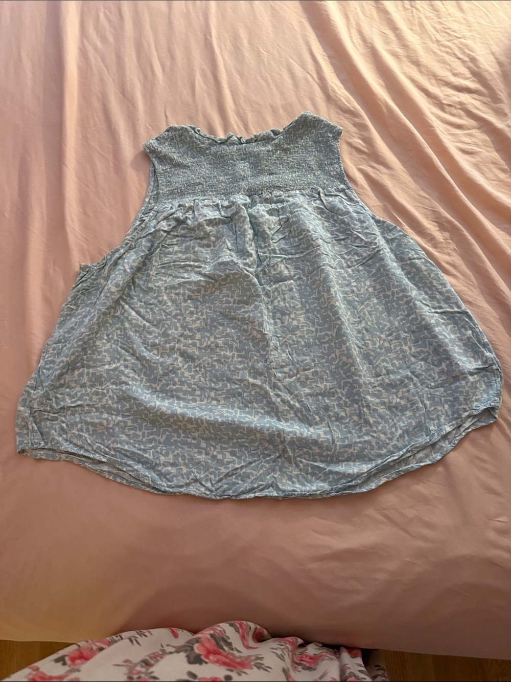 Ava & Viv Light Blue Patterned Smocked Tank - Picture 3 of 3